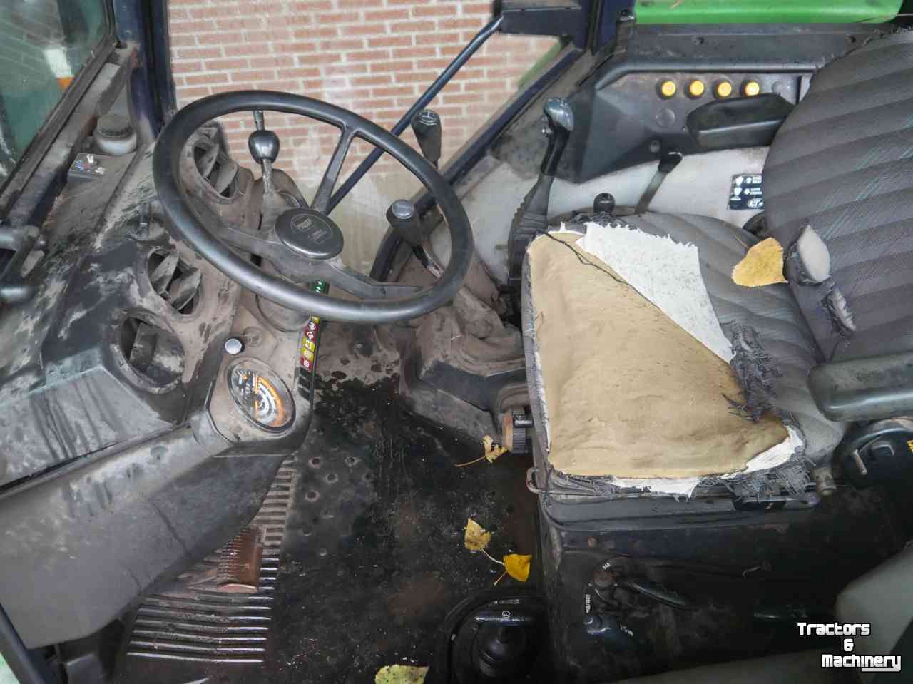 Schlepper / Traktor Deutz-Fahr AgroXtra 4.17