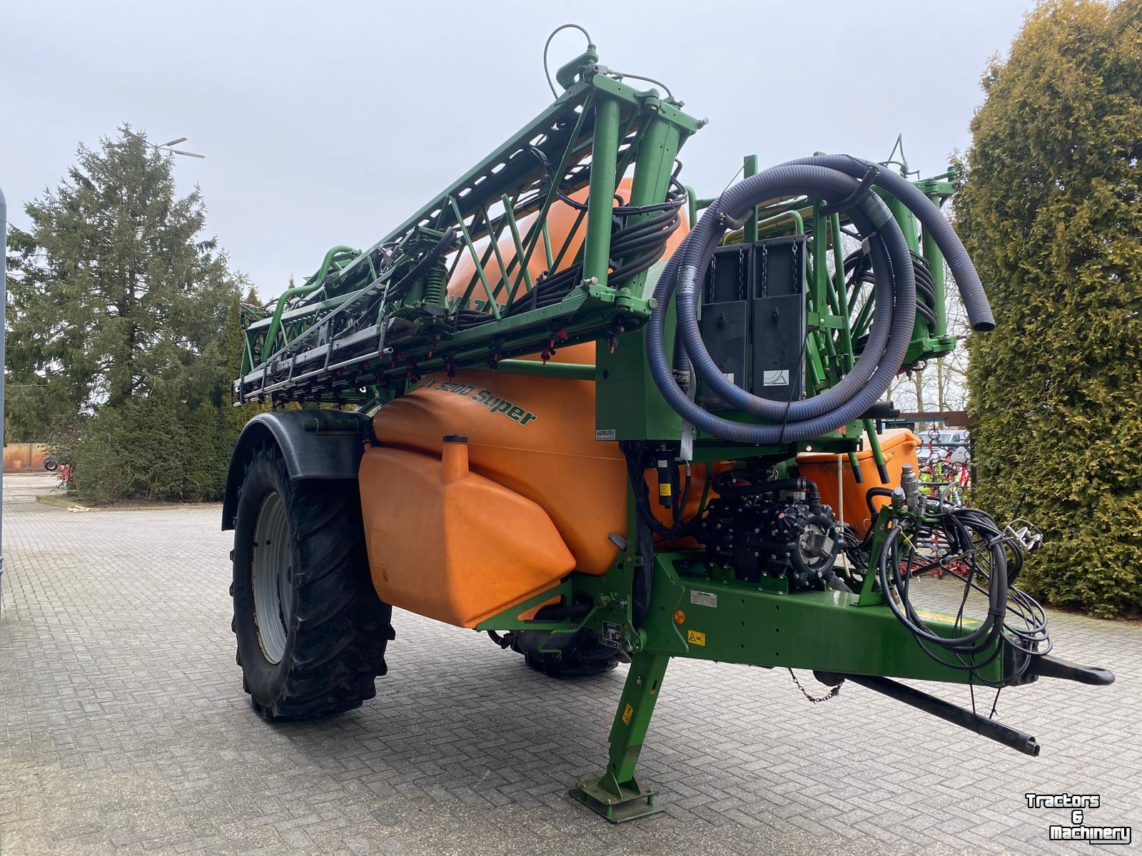 Feldspritze Amazone UX 5200