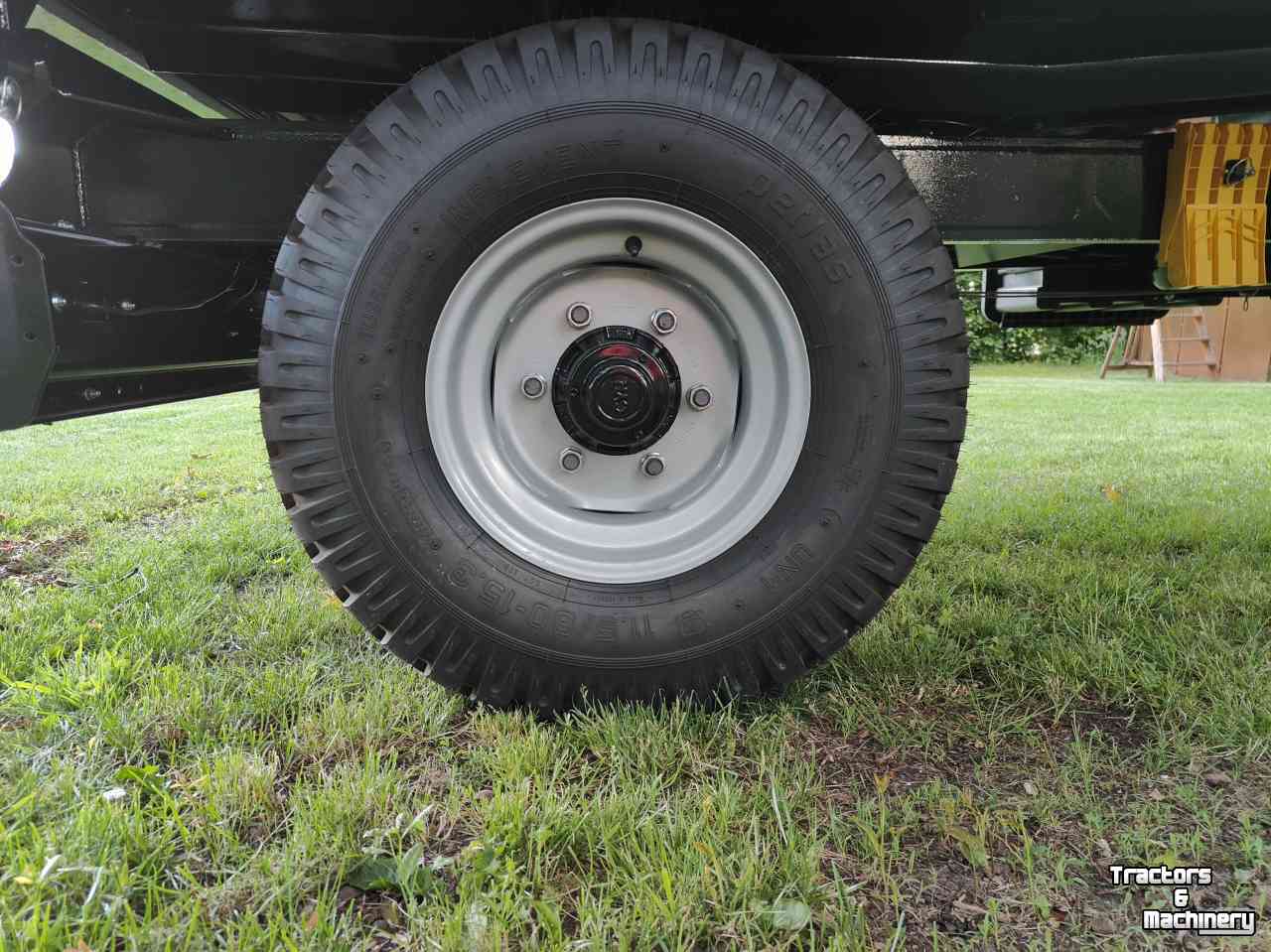 Kipper  Hummel 3,5 tons driezijdige kipper