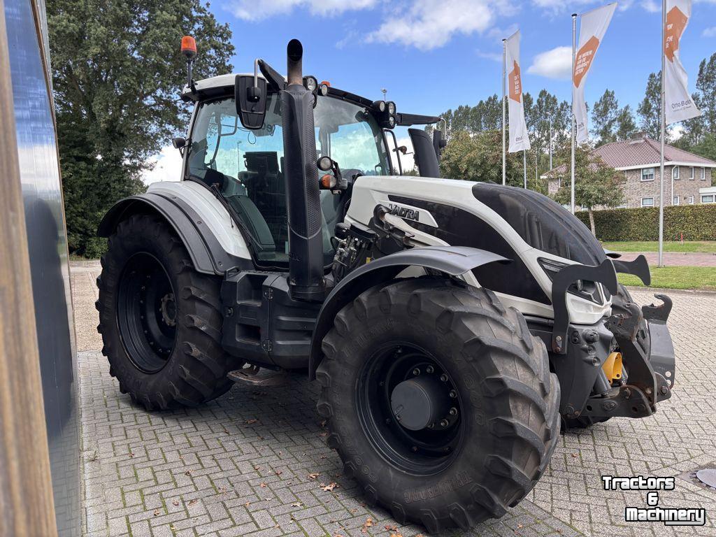 Schlepper / Traktor Valtra T 234