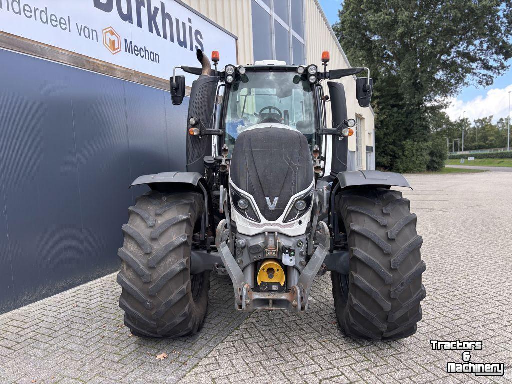 Schlepper / Traktor Valtra T 234