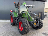 Schlepper / Traktor Fendt 718 S4 power plus