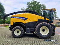 Feldhäcksler New Holland FR 700