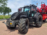 Schlepper / Traktor Valtra T175e Direct