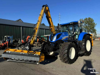 Schlepper / Traktor New Holland T7.210 AC + Herder Grenadier