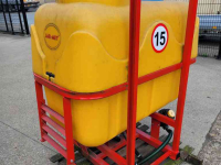 Anbaufeldspritze  Jarmet spuitvat 600 ltr
