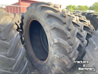 Räder, Reifen, Felgen & Distanzringe Firestone 620/70R42 Banden