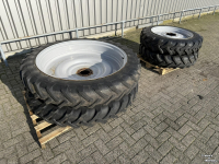 Räder, Reifen, Felgen & Distanzringe  Alliance 270/95R48 + 270/95R32 cultuurwielen