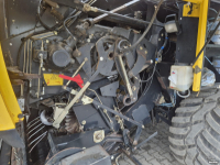 Pressen New Holland BB9060