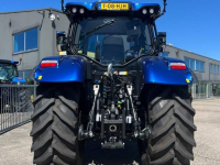 Schlepper / Traktor New Holland T 6.180