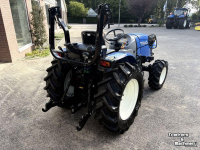 Obsttraktor New Holland Boomer 45