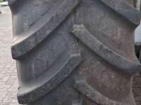 Räder, Reifen, Felgen & Distanzringe BKT 710/70R42