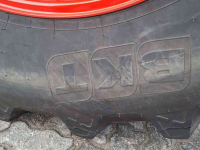 Räder, Reifen, Felgen & Distanzringe BKT 710/70R42