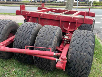 Lade- und Dosierwagen  BS 8 Wielig onderstel