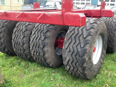 Lade- und Dosierwagen  BS 8 Wielig onderstel