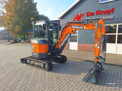 Minibagger Doosan Develon DX27Z-7