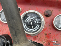 Schlepper / Traktor Massey Ferguson 155