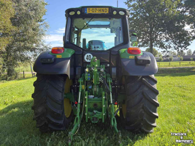Schlepper / Traktor John Deere 6120M
