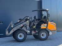 Radlader Giant G2700