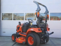 Gartentraktoren Kubota BX231 compact traktor met maaier
