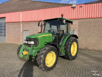 Schlepper / Traktor John Deere 5080M