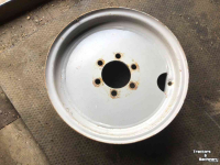 Räder, Reifen, Felgen & Distanzringe Deutz-Fahr 5.50-18