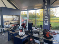 Aufsitzrasenmäher Husqvarna Rider zitmaaiers robot en Loopmaaiers