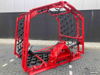 Weide-belüfter / Weide-egge Stekro Weidesleep 8 meter hydr. opklapbaar