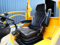 Radlader Eurotrac Shovel W12F