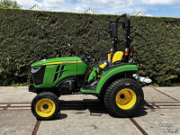 Obsttraktor John Deere 2032R