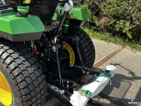 Obsttraktor John Deere 2032R