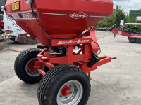 Düngerstreuer Kuhn Kuhn /Rauch MDS 935