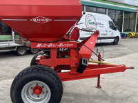 Düngerstreuer Kuhn Kuhn /Rauch MDS 935