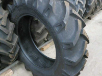 Räder, Reifen, Felgen & Distanzringe  13.6R28 BKT TR135 nieuw