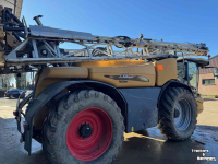 Selbstfahrende Feldspritze Challenger Rogator 645D