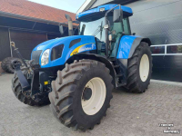 Schlepper / Traktor New Holland T7540