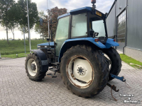 Schlepper / Traktor New Holland TREKKER 6640