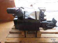 Mähdrescher New Holland CNH Transmission CX Combine  Parts nr:84196948R