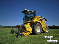 Feldhäcksler New Holland FX38