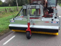 Kehrmaschine Sweep Loonwerkersveegmachine / Veegbezem / Veegborstel / Rolveger / Rolbezem