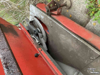 Düngerstreuer Kuhn AXERA-H 1101