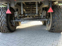 Lade- und Dosierwagen Claas Quantum 3800 P