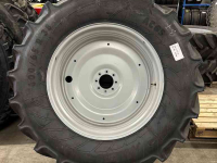 Räder, Reifen, Felgen & Distanzringe Mitas Mitas 600/65R38 met 480/65R28 compleet op velg