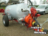 Gülletankwagen / Güllefässer  Mest en slippomp tankwagens