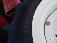 Räder, Reifen, Felgen & Distanzringe New Holland 420/70r30 en 300/70r20