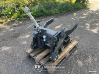 Fronthydraulik & Frontzapfwellen Valtra Fronthef Valtra N-serie viercilinders (N3-4-5)