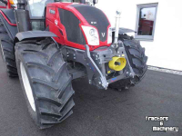 Fronthydraulik & Frontzapfwellen Valtra Fronthef Valtra N-serie viercilinders (N3-4-5)