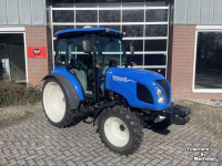 Obsttraktor New Holland Boomer 55 Cab