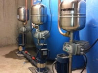 Sonstiges Stall- und Melkmaschinen und Zubehör Suevia Watertanks - opslagtanks - buffervat