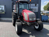 Schlepper / Traktor Valtra A75